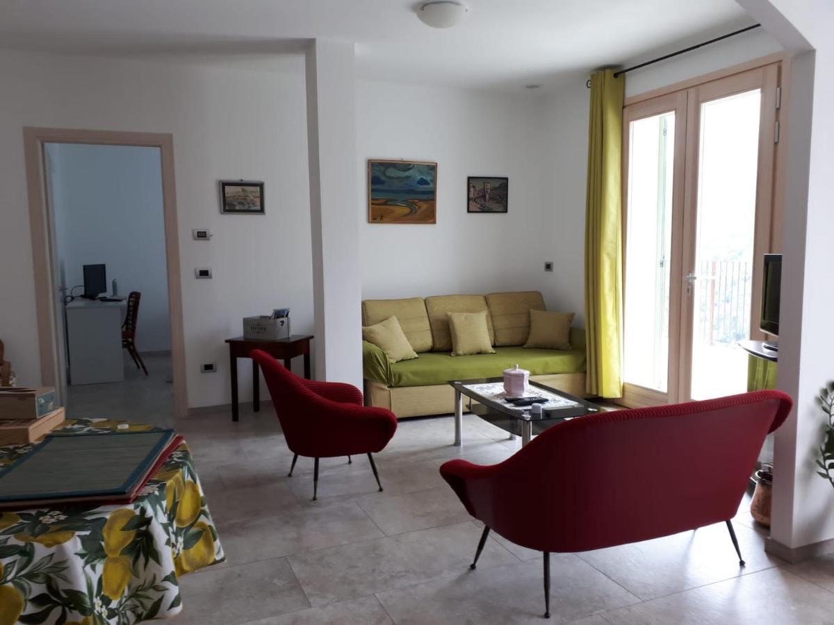 Appartement Il Casotto Del Nonno à Vintimille Extérieur photo
