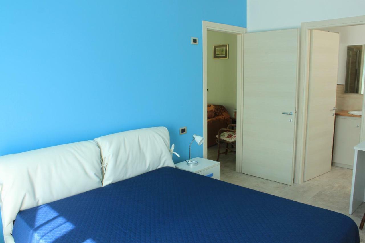 Appartement Il Casotto Del Nonno à Vintimille Extérieur photo