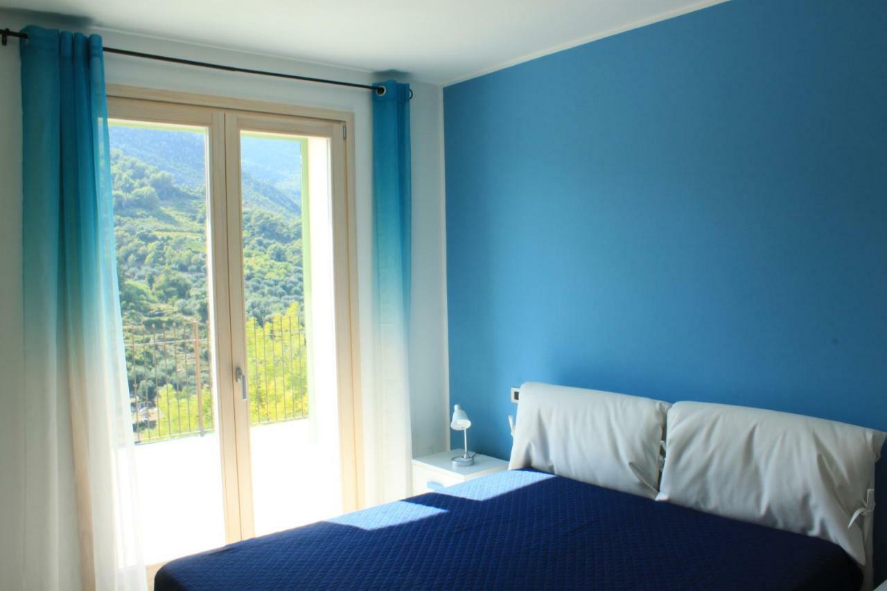 Appartement Il Casotto Del Nonno à Vintimille Extérieur photo